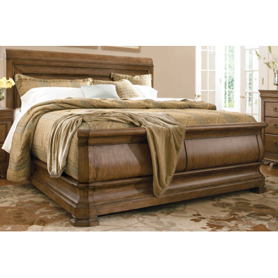 Universal Furniture New Lou Sleigh Bed