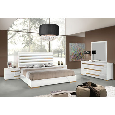 Wade Logan Marley Platform Customizable Bedroom ..