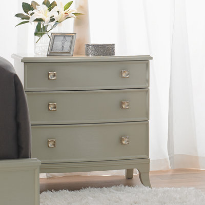 Stanley Furniture Crestaire Ladera 3 Drawer Bach..