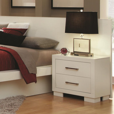 Wade Logan Laclubar 2 Drawer Nightstand
