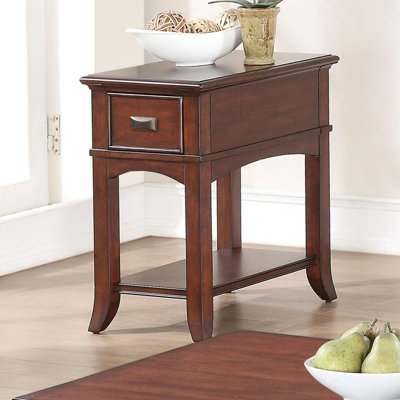 Riverside Furniture Canterbury Chairside Table