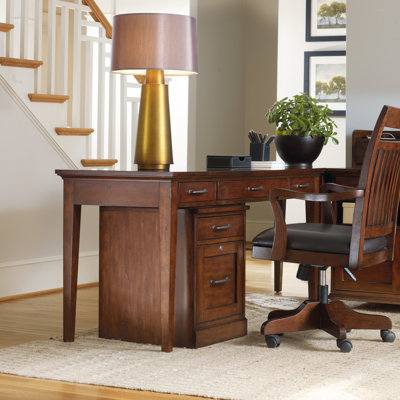 Hooker Furniture Wendover Computer Desk