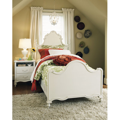 SmartStuff Furniture Bellamy Panel Customizable ..
