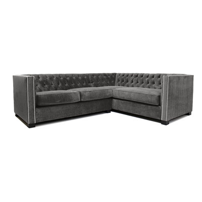 Loni M Designs Venecia Sectional