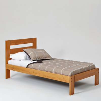Chelsea Home Twin Slat Bed