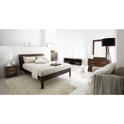 Brayden Studio Sagittarius Queen Sleigh 5 Piece ..