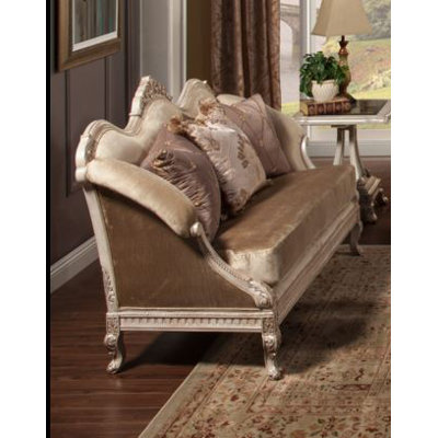 Benetti's Italia Perla Loveseat