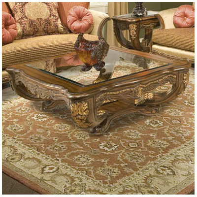 Benetti's Italia Regalia Coffee Table
