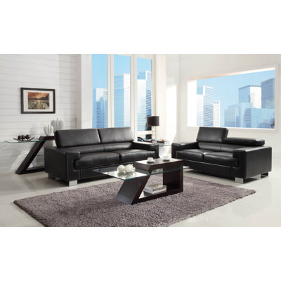 Woodhaven Hill Vernon Living Room Collection