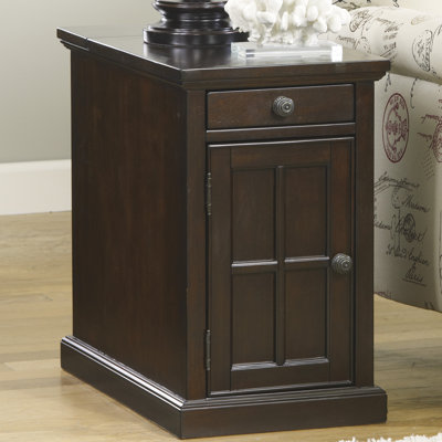 Three Posts Lyman Chairside Table