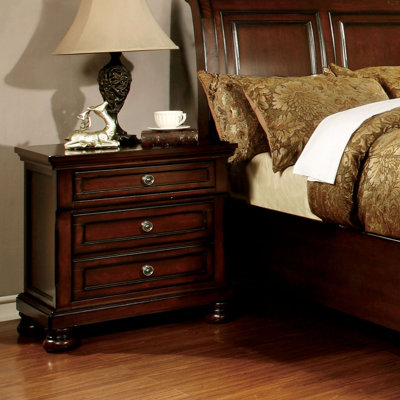 Hokku Designs Palma 3 Drawer Bachelor's Nig..