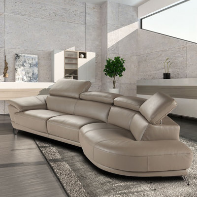 J&M Furniture Marisol Sectional