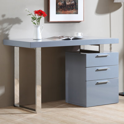 J&M Furniture Zurich Computer Desk