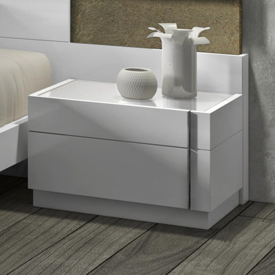 J&M Furniture Amora Nightstand Right Facing