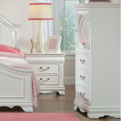 Standard Furniture Jessica 3 Drawer Lingerie Chest