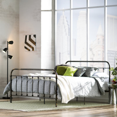 Mercury Row Basaldua Panel Bed