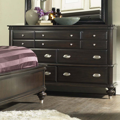 Avalon Furniture Dundee Place 7 Drawer Dresser