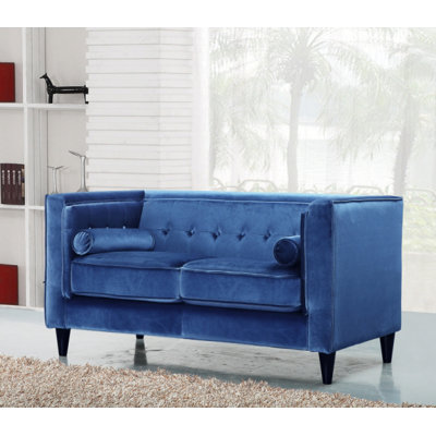 Meridian Furniture USA Taylor Velvet Loveseat