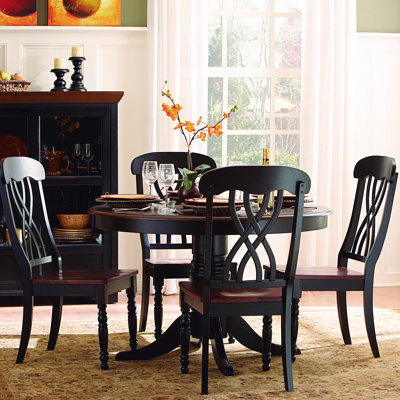 Darby Home Co Scottville Dining Table