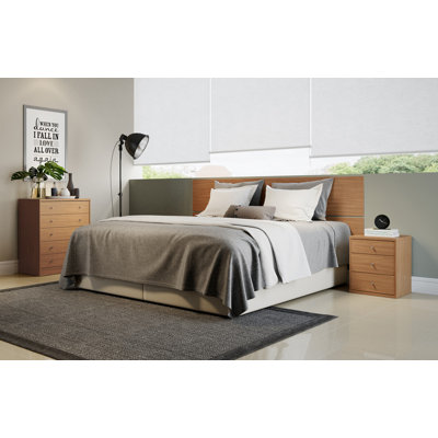 Wade Logan Kavin 2 Piece Bedroom Dresser and Nightstand Set