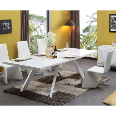 Wade Logan Belafonte Dining Table