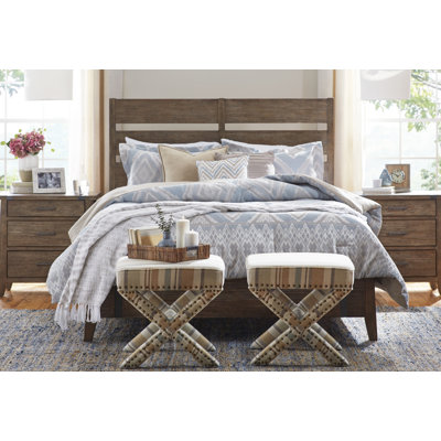 Loon Peak Crane Platform Bed