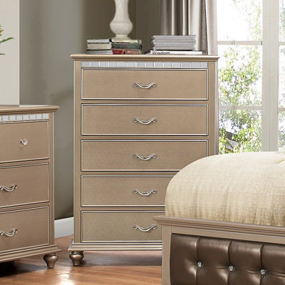 Simmons Casegoods Hollywood 5 Drawer Chest