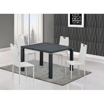 Wade Logan Singleton Dining Table
