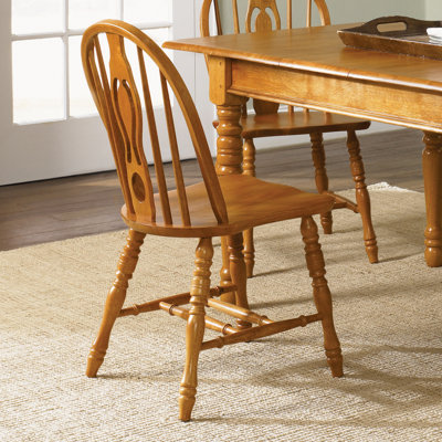 Liberty Furniture Country Haven Windsor Side Cha..