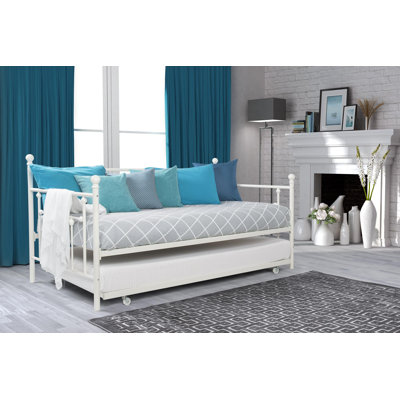 Charlton Home McCarthy Daybed with Trundle
