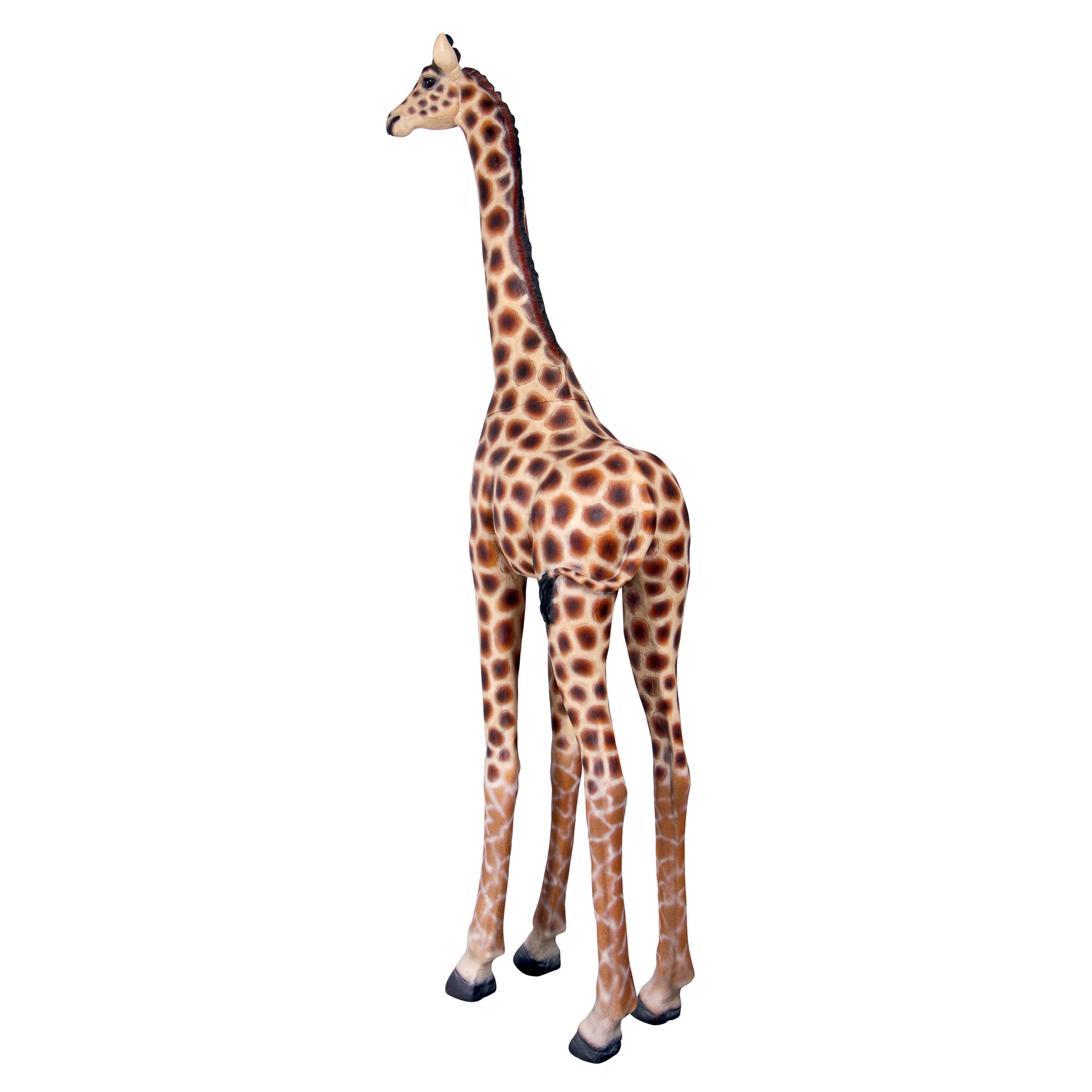 giraffe concrete statue