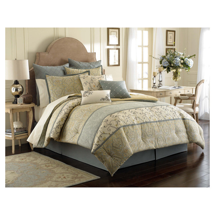 Laura Ashley Home Berkley 4 Piece Reversible Comforter Set & Reviews Wayfair
