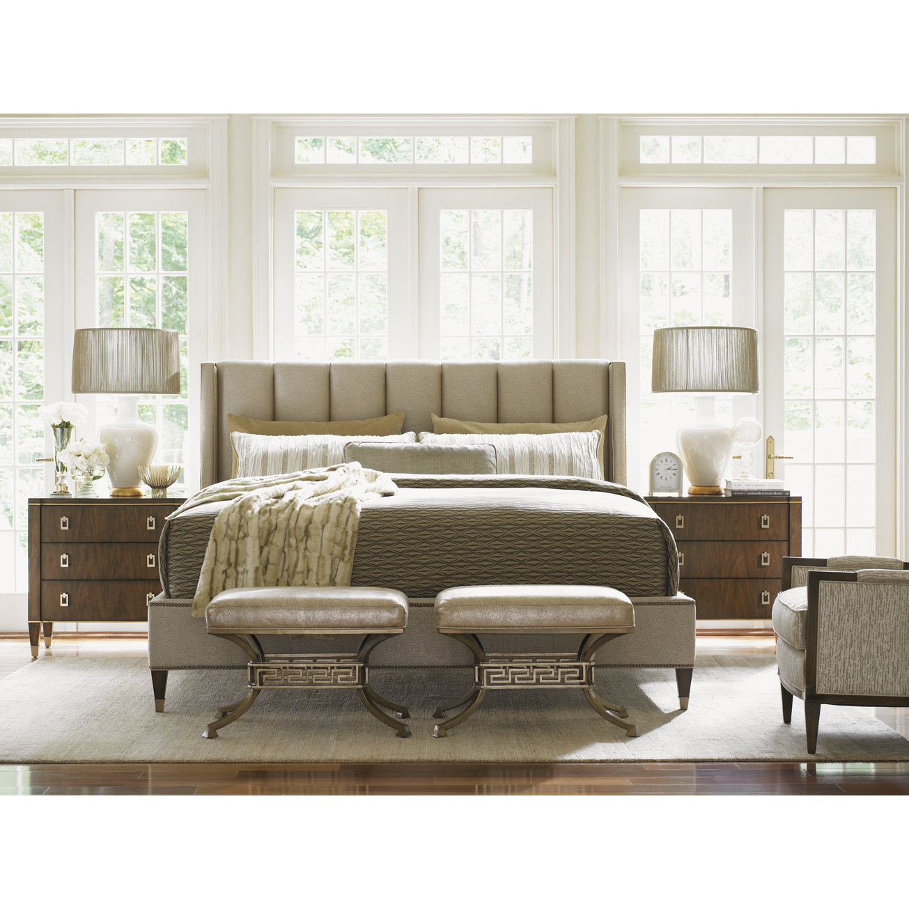 Lexington Tower Place Platform Customizable Bedroom Set  