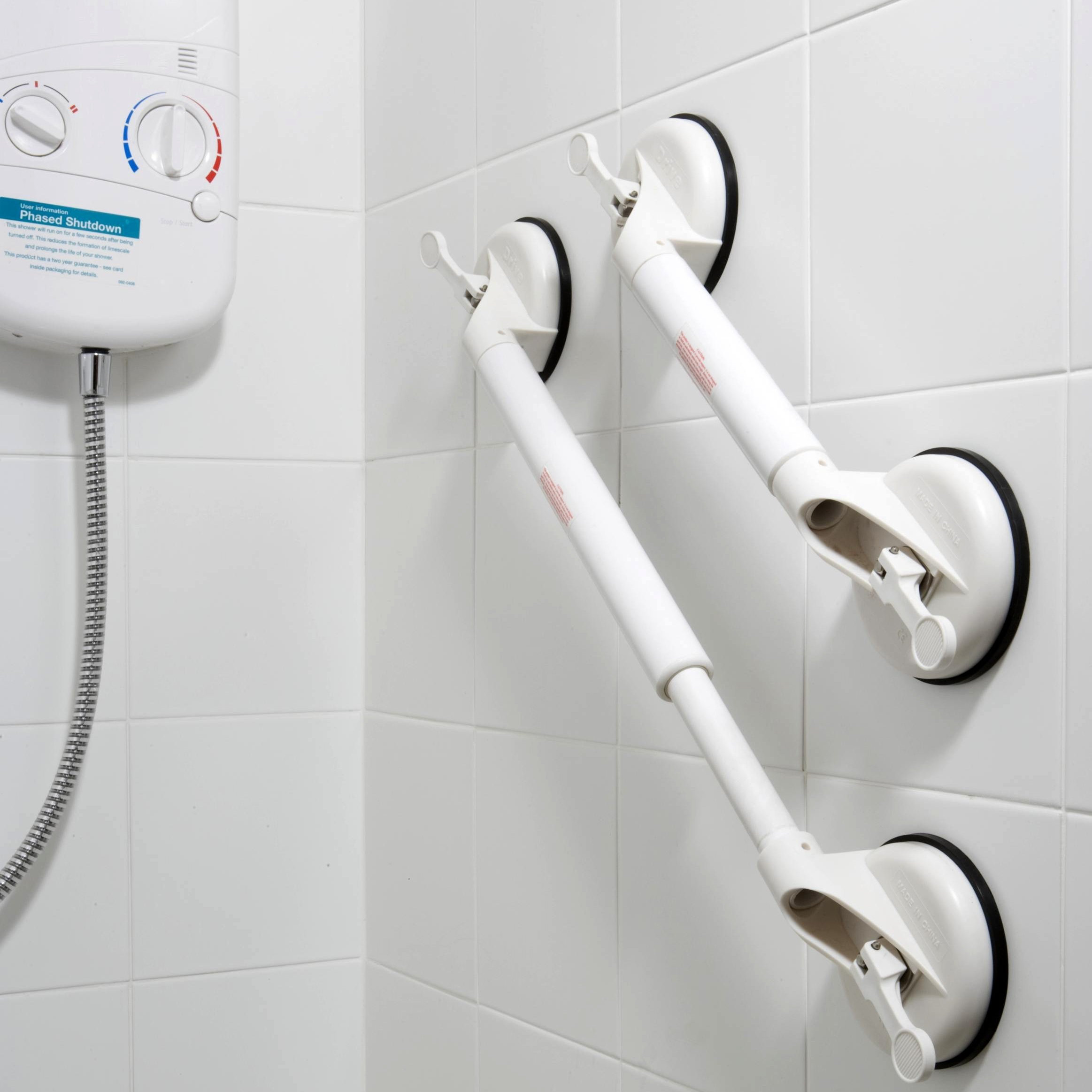 Drive Medical Bathroom products Plastic 78cm Suctioned Grab Bar