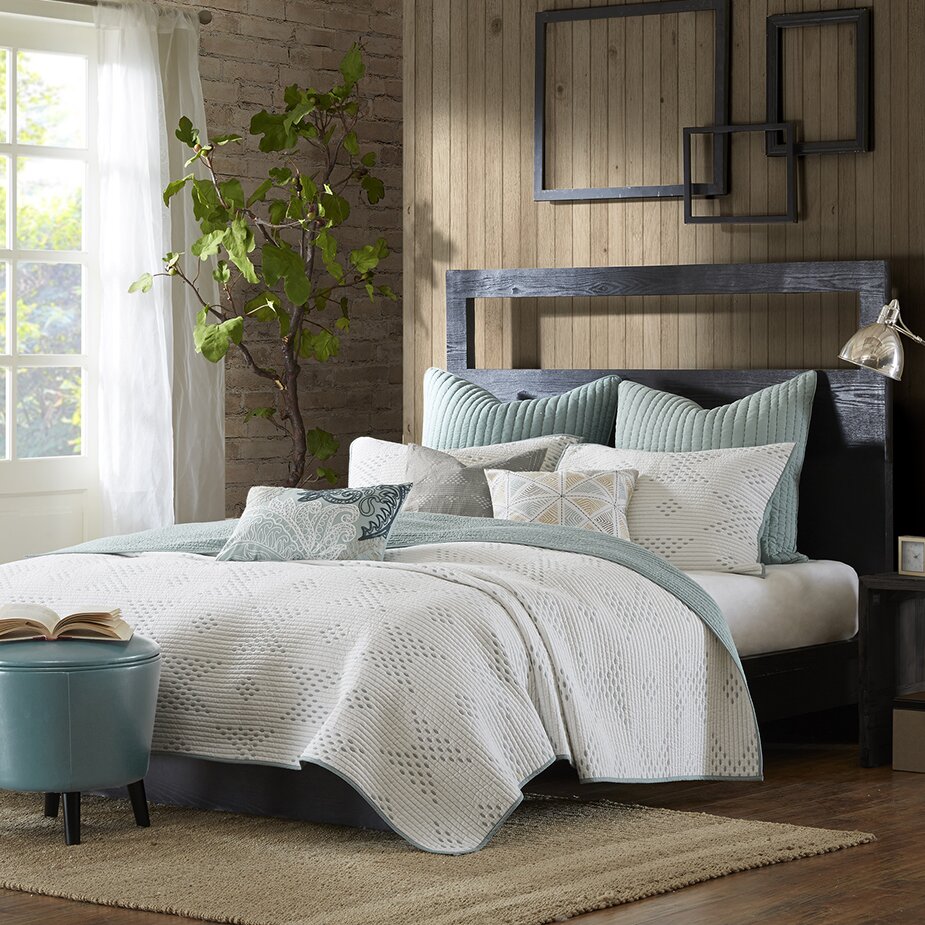 Ink + Ivy Pacific 3 Piece Reversible Quilt Set & Reviews | Wayfair