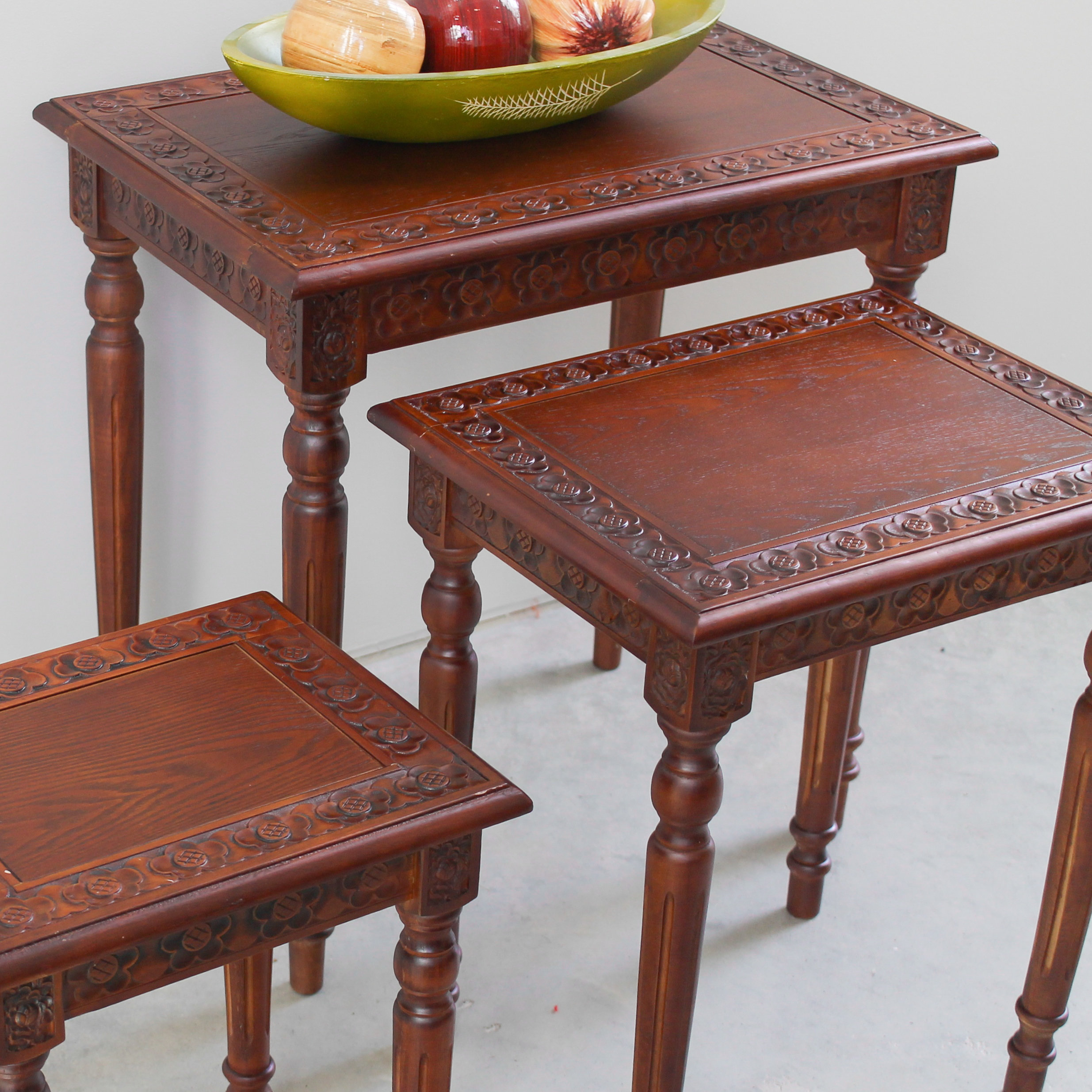 International Caravan Windsor Hand Carved 3 Piece Nesting Tables