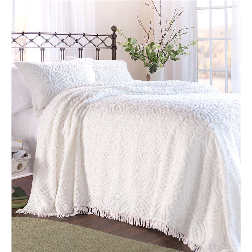 Plow & Hearth Wedding Ring Tufted Chenille Bedspread & Reviews Wayfair