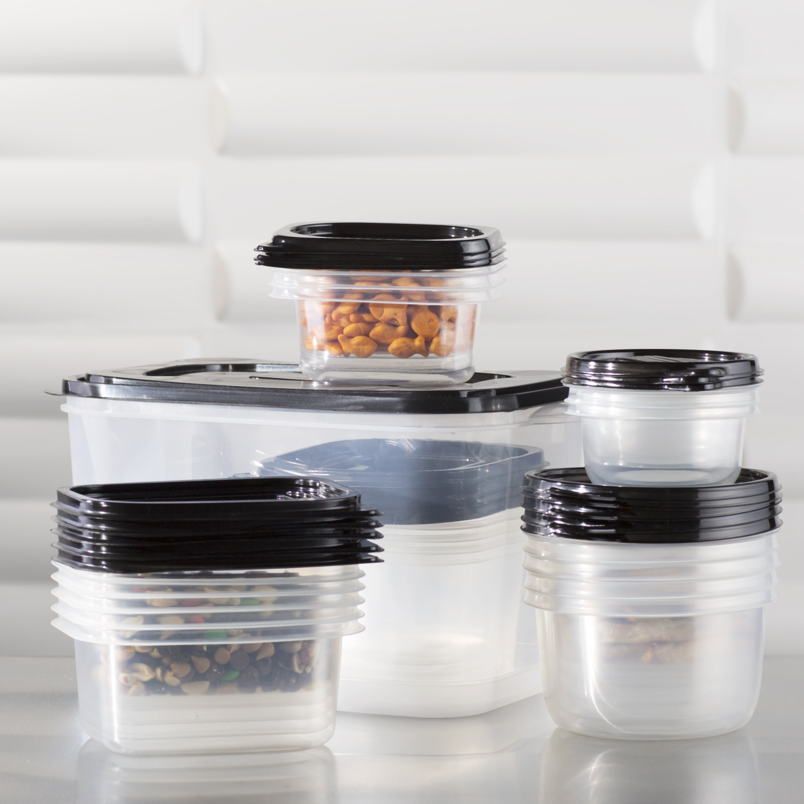 Wayfair Basics Wayfair Basics 42 Piece Plastic Food Storage Container