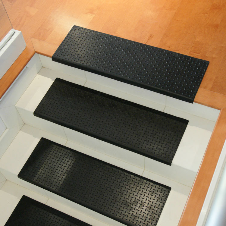 RubberCal, Inc. "DiamondPlate" Step NonSlip Rubber Stair Tread Mat