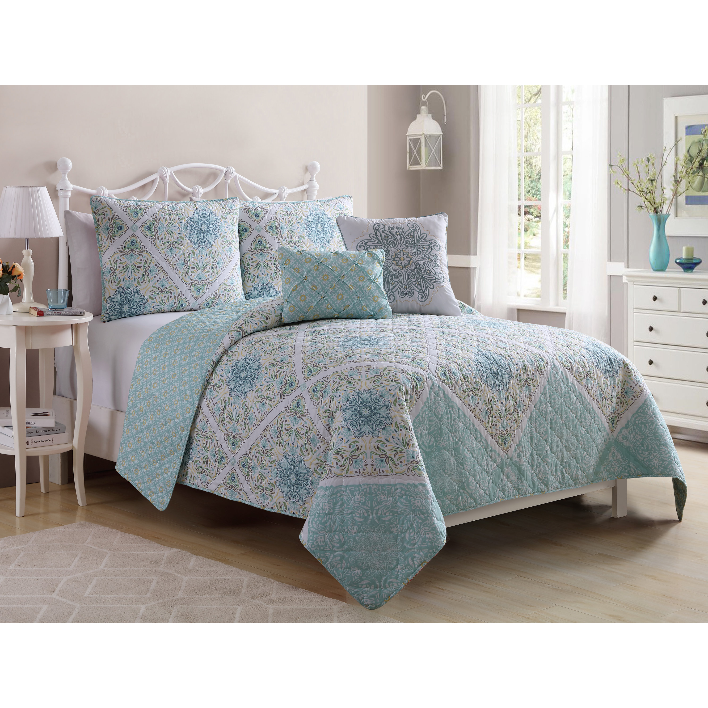 Charlton Home Nicholas Reversible Quilt Set & Reviews Wayfair