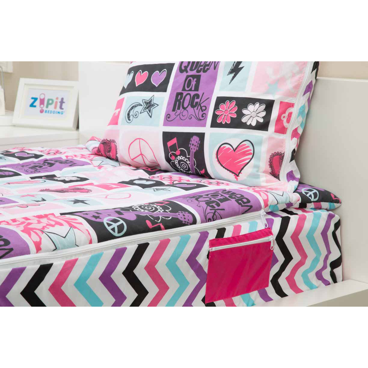 Zipit Bedding Rocker Princeess 3 Piece Reversible Comforter Set