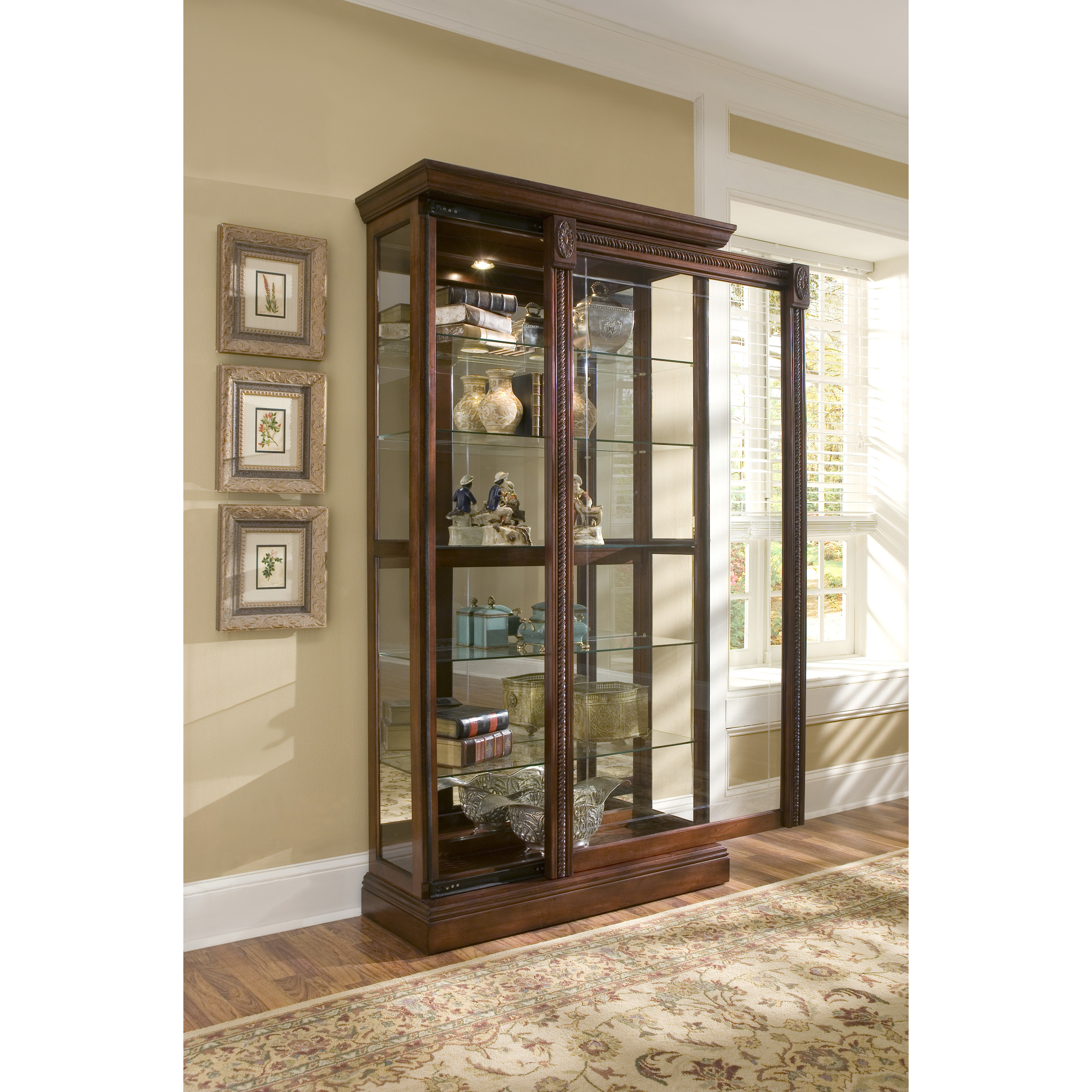 Astoria Grand Dunstaffnage Curio & Reviews Wayfair