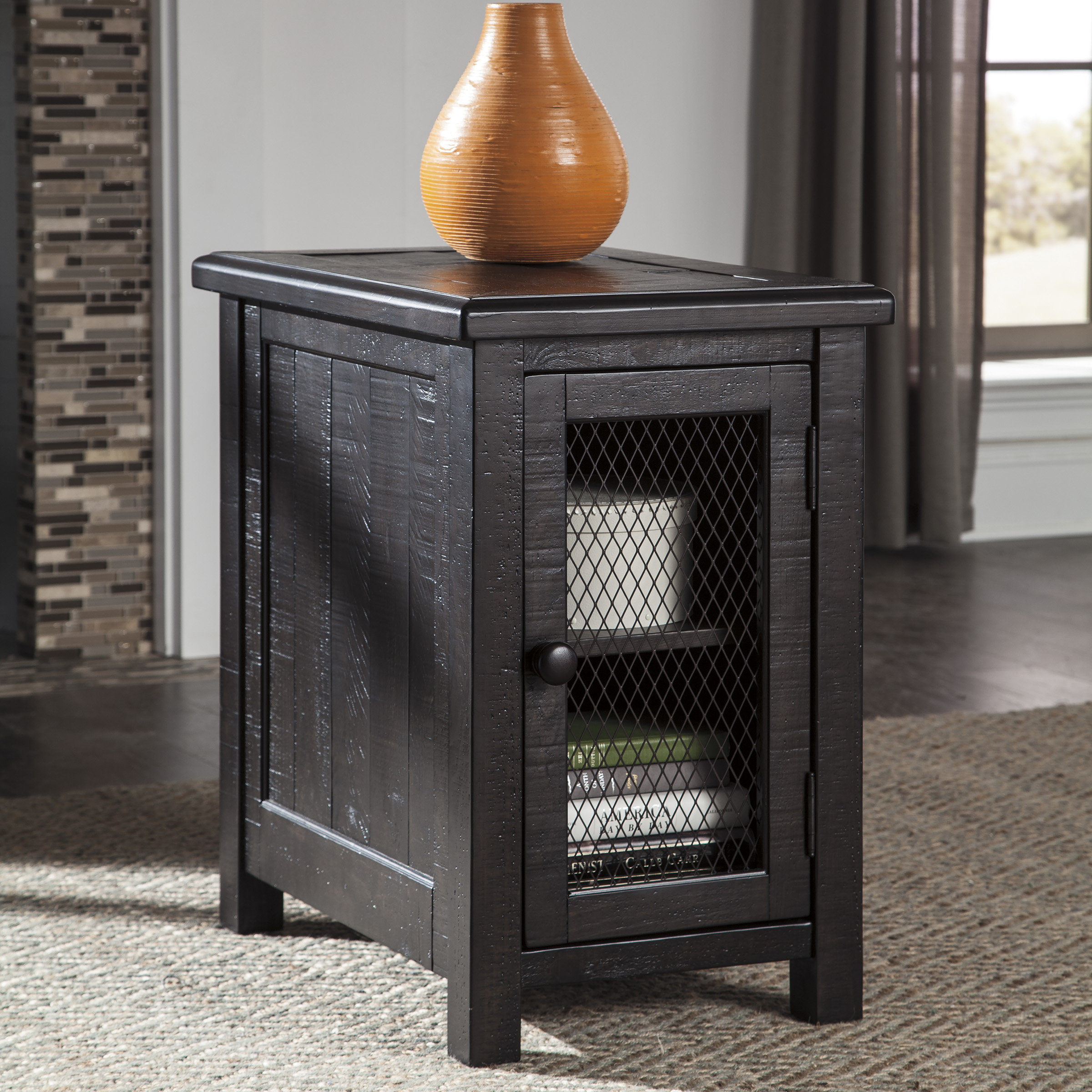 Laurel Foundry Modern Farmhouse Fargo End Table & Reviews