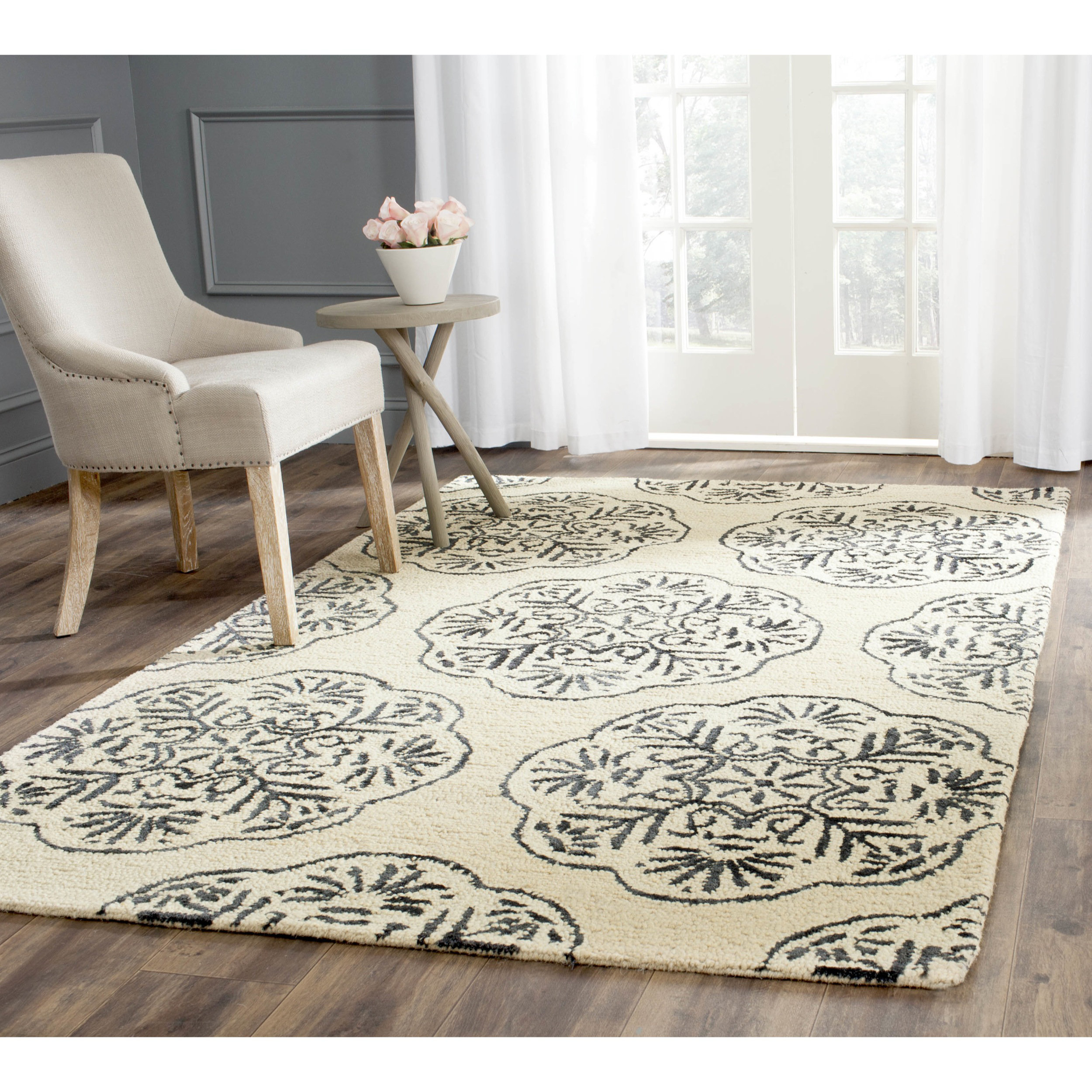 Safavieh Bella Ivory/Charcoal Area Rug Wayfair
