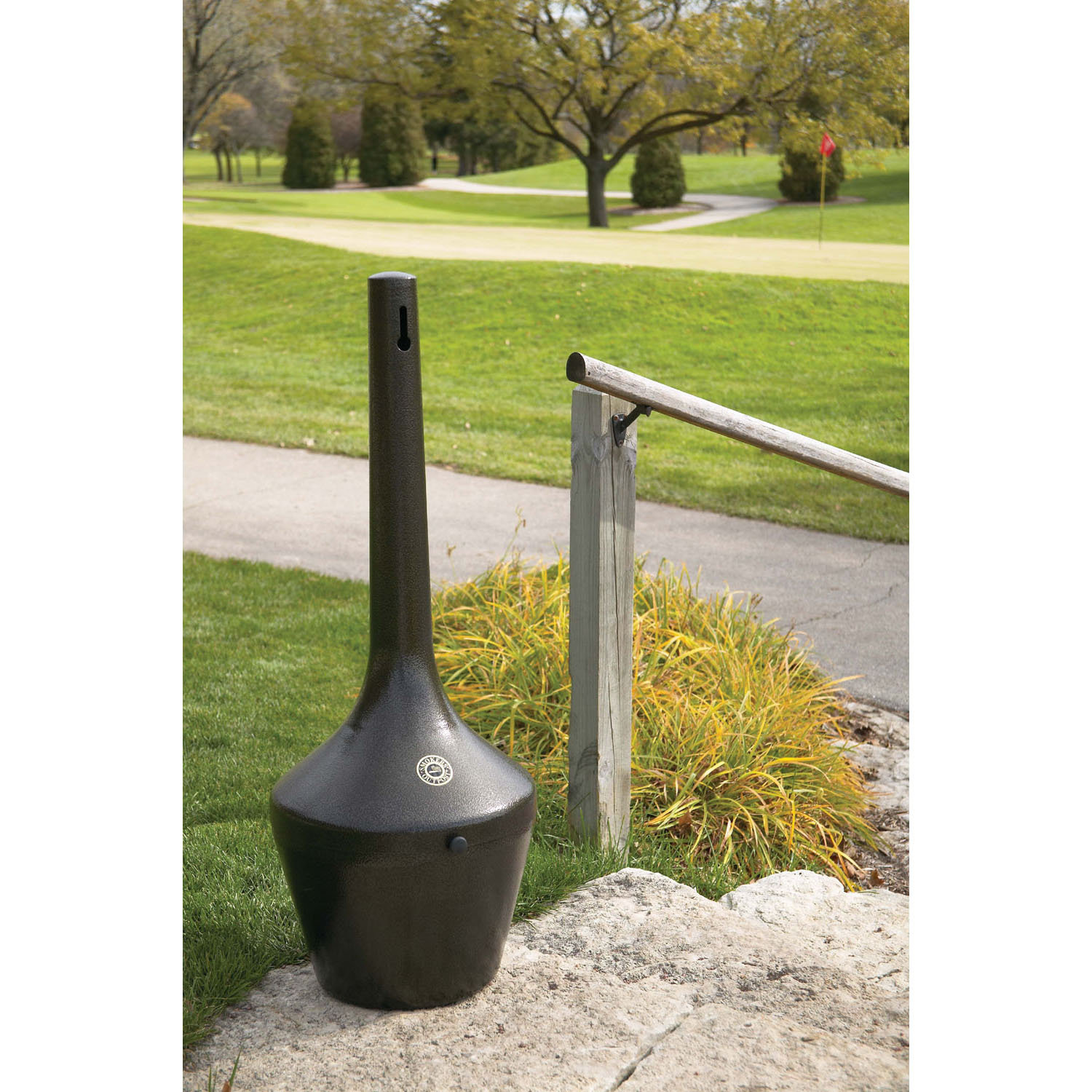 Commercial Zone Smokers' Outpost Classico Cigarette Receptacle