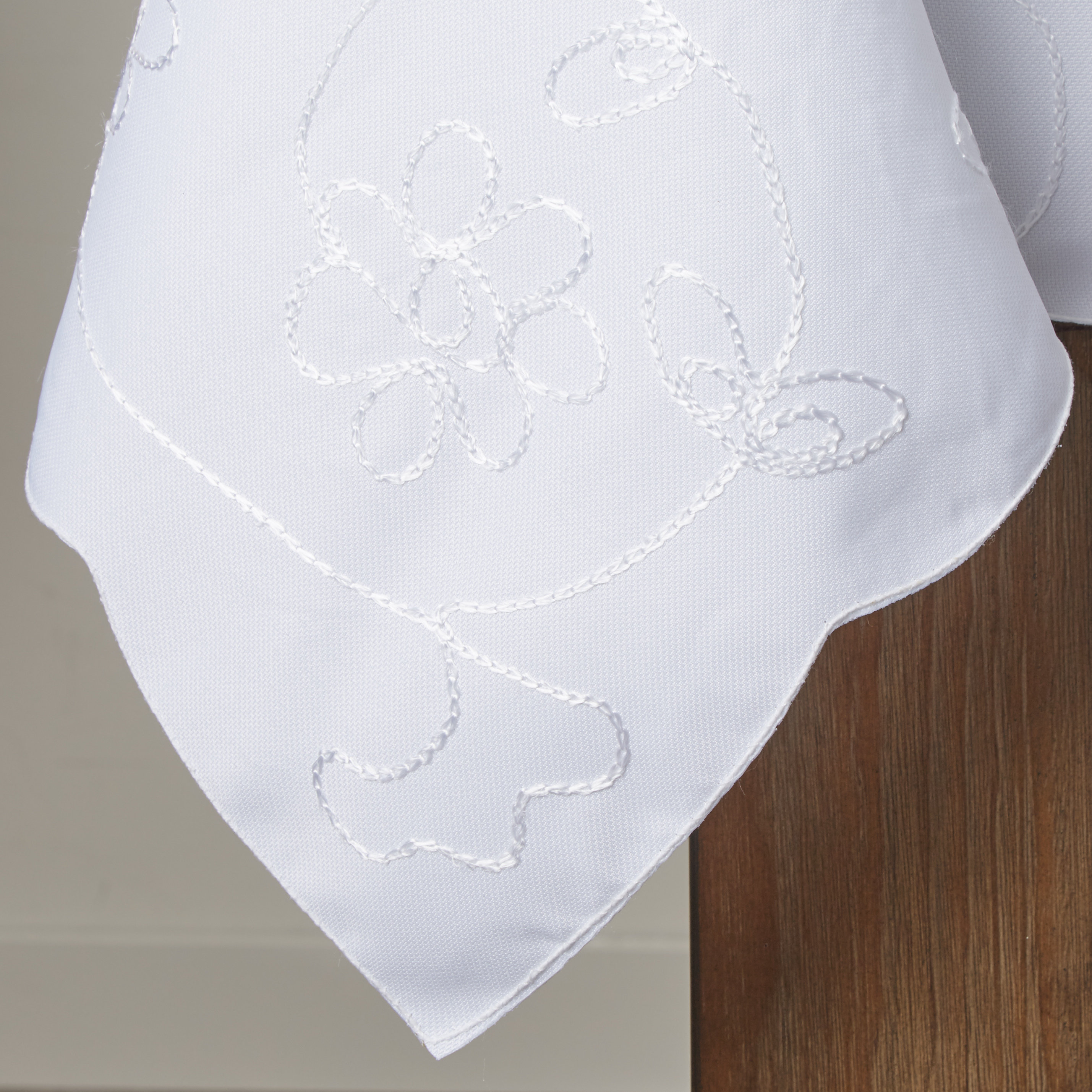 Violet Linen Dublin Embroidered Tablecloth & Reviews Wayfair