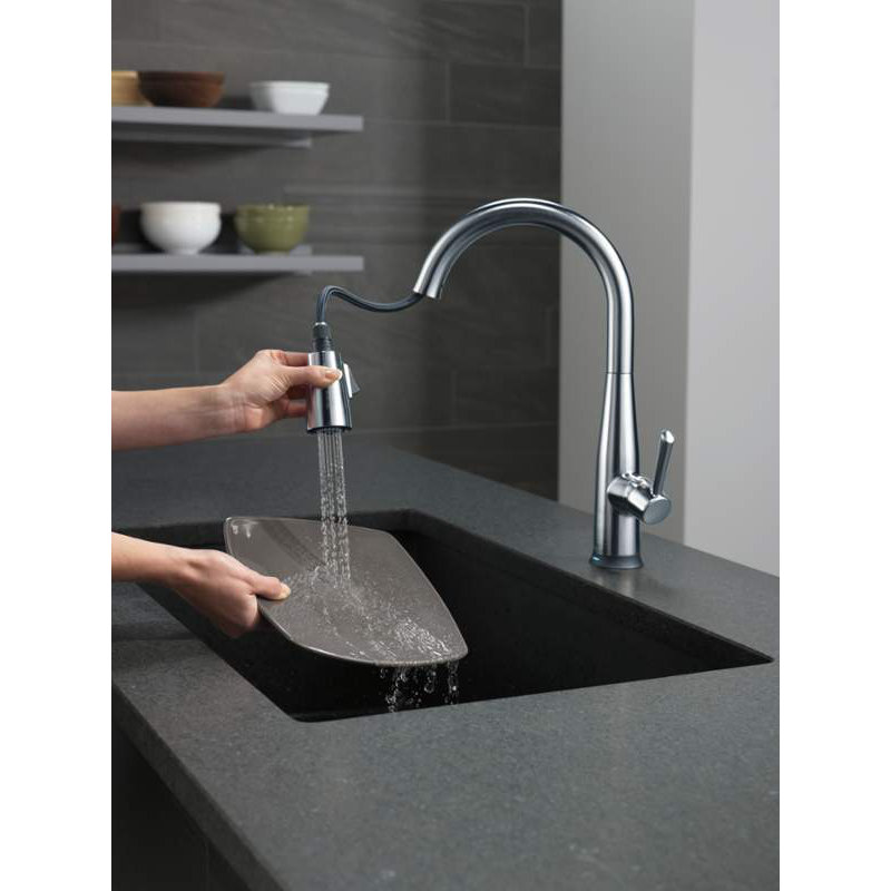 Delta Essa Single Handle Pull Down Standard Kitchen Faucet with Touch2O
